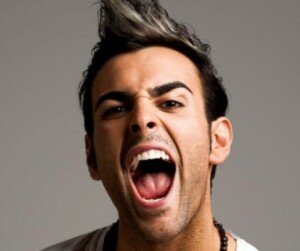 marco mengoni pericolo aereo