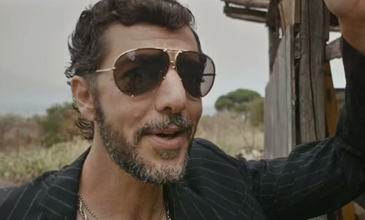 Max Gazzè: La vita com’è, testo e video ufficiale del nuovo singolo la vita com'è max gazze nuovo singolo