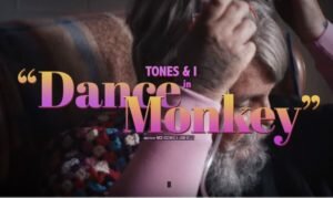 muffami dance monkey tones and i testo canzone