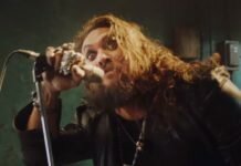 Jason Momoa è Ozzy Osbourne nel nuovo video per Ordinary Man jason momoa ozzy osbourn