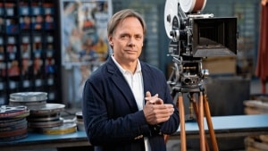 Cultura         
      È uscito il primo trailer di Nouvelle Vague, il film in cui Richard Linklater racconta Jean-Luc Godard che gira Fino all’ultimo respiro      
        E che potremo vedere in streaming su Netflix, dove sarà disponibile dal 14 novembre.