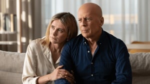 Bruce Willis, la rivelazione shock della moglie: "Prima della diagnosi di demenza pensavo di divorziare"