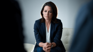 Evangeline Lilly sul danno cerebrale: «Quasi ogni area del mio cervello funziona a capacità ridotta»