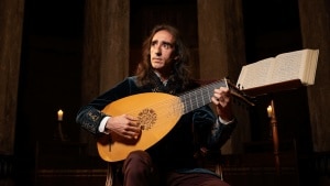 Angelo Branduardi: è fuori “Futuro Antico IX – Ferrara: la musica alla corte degli Estensi”