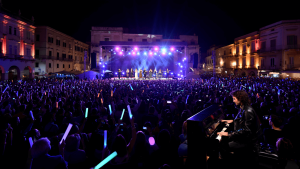 Scaletta Capodanno in Musica 2026: i cantanti stasera su Canale 5