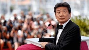 Cultura         
      Dopo essere stato snobbato agli Oscar, Park Chan-wook si è consolato con la nomina a presidente della giuria del Festival di Cannes      
        Il regista torna, stavolta con un ruolo "istituzionale", al Festival che lo ha fatto conoscere a tutto il mondo: fu qui che nel 2004 presentò Oldboy.