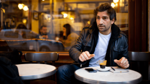 Cultura         
      Il nuovo film di Tom Ford, Cry to Heaven, sarà girato tutto in Italia, tra Roma e Caserta      
        Le riprese sono appena iniziate ma già si parla di una possibile prima alla Mostra del cinema di Venezia.