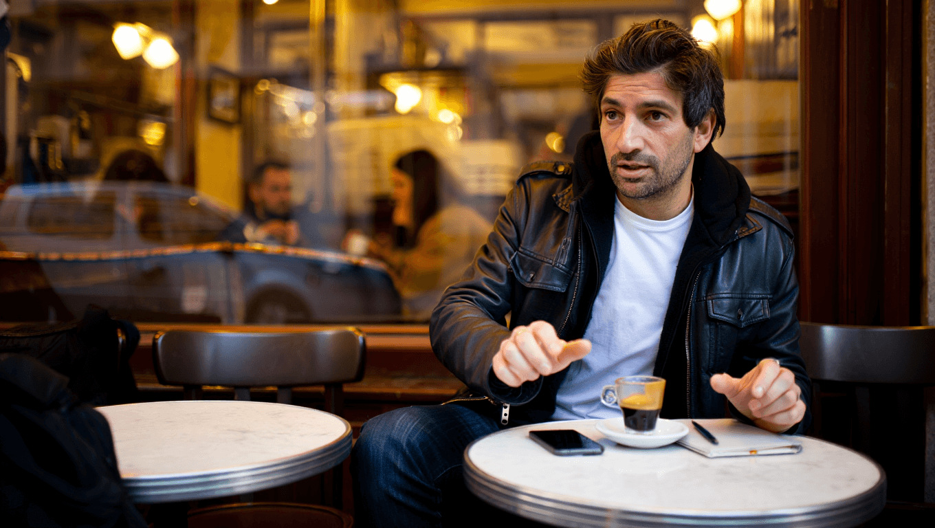 Cultura         
      Il nuovo film di Tom Ford, Cry to Heaven, sarà girato tutto in Italia, tra Roma e Caserta      
        Le riprese sono appena iniziate ma già si parla di una possibile prima alla Mostra del cinema di Venezia.