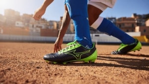 Napoli secondo Glauco Canalis per l’ultima campagna Mizuno