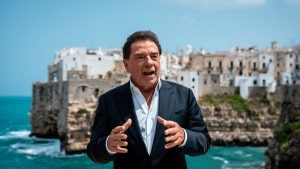 Polignano a Mare celebra Domenico Modugno: tre giorni tra musica, cinema e cultura