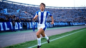 Igor. L'eroe romantico del calcio, le corse di Protti sotto la curva nella clip esclusiva