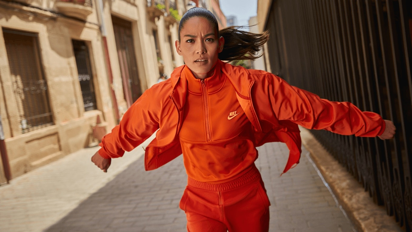 La strana (e divertentissima) campagna di Nike diretta da Pablo Rochat