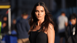 Sarah Toscano non ha bisogno di parole