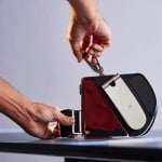 Clip Bag: dal cassetto della scrivania a borsa