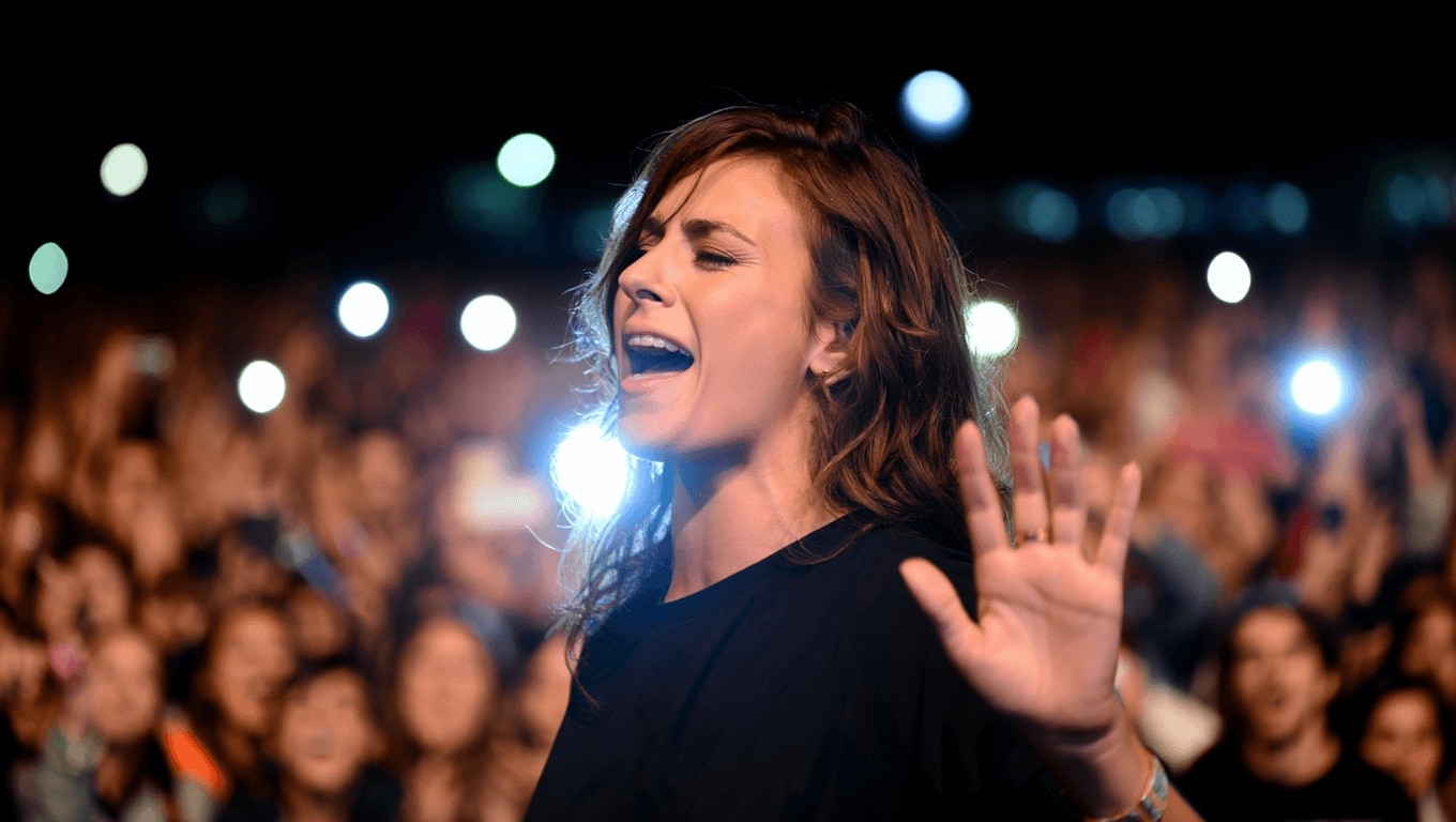 Laura Pausini conquista nove sold out nel mondo: in Italia va virale il video con “l’ubriaco”