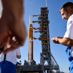 Dalla Nikon D5 all'iPhone 17: la NASA svela l'immenso archivio fotografico di Artemis II. Pubblicati oltre 12.000 scatti