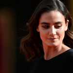 Ambra Angiolini canta di nuovo: “Basta il nome”, il jingle Dietorelle che richiama “T’appartengo”