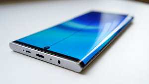 Flex Titanium, la ricetta di Samsung per non far vedere la piega nei pieghevoli