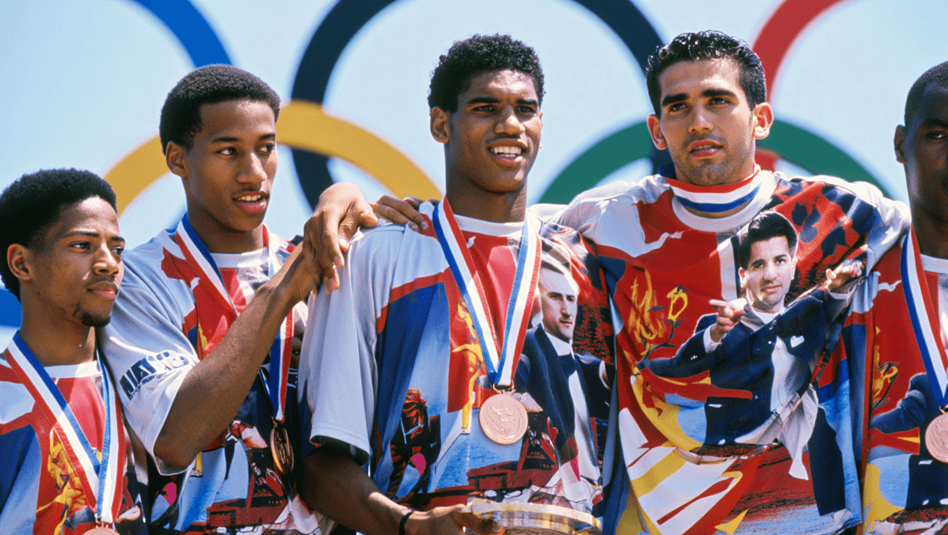 La storia della t-shirt più controculturale mai vista alle Olimpiadi