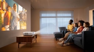 Il cinema a casa. Hisense PT1 proietta fino a 150 pollici e ha bisogno di pochissimo spazio