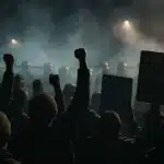 G8 di Genova 2001: Neartica e Balliamo raccontano chi non era ancora nato