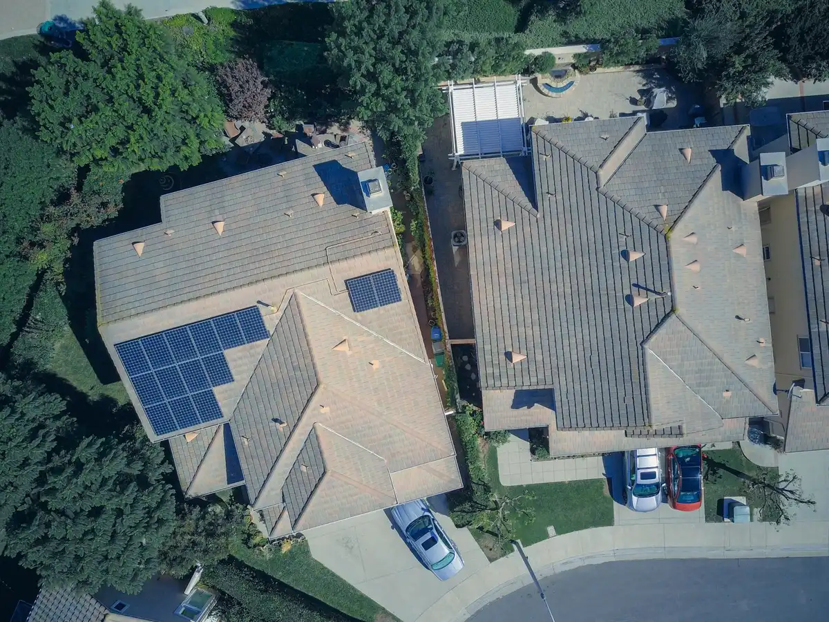 Sistema di accumulo energetico domestico integrato con pannelli solari