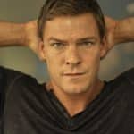 Reacher 5, Alan Ritchson è già sul set della nuova stagione: "Sto girando nella neve"