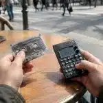Adriana nuovo singolo meNeINTENDO in digitale: fuga dal reale e critica alle istituzioni