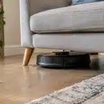 Roomba 115, 415, 515, 575 in offerta: robot aspirapolvere che arrivano dove altri si fermano